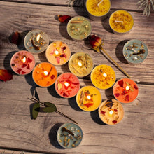 Load image into Gallery viewer, Candle Manifestation Herbal Intention Candle Unscented Spell Dried Flowers Candles with Crystal Tea Lights