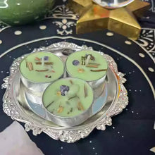 Load image into Gallery viewer, Candle Manifestation Herbal Intention Candle Unscented Spell Dried Flowers Candles with Crystal Tea Lights