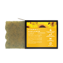 Load image into Gallery viewer, viaGlamour image of a