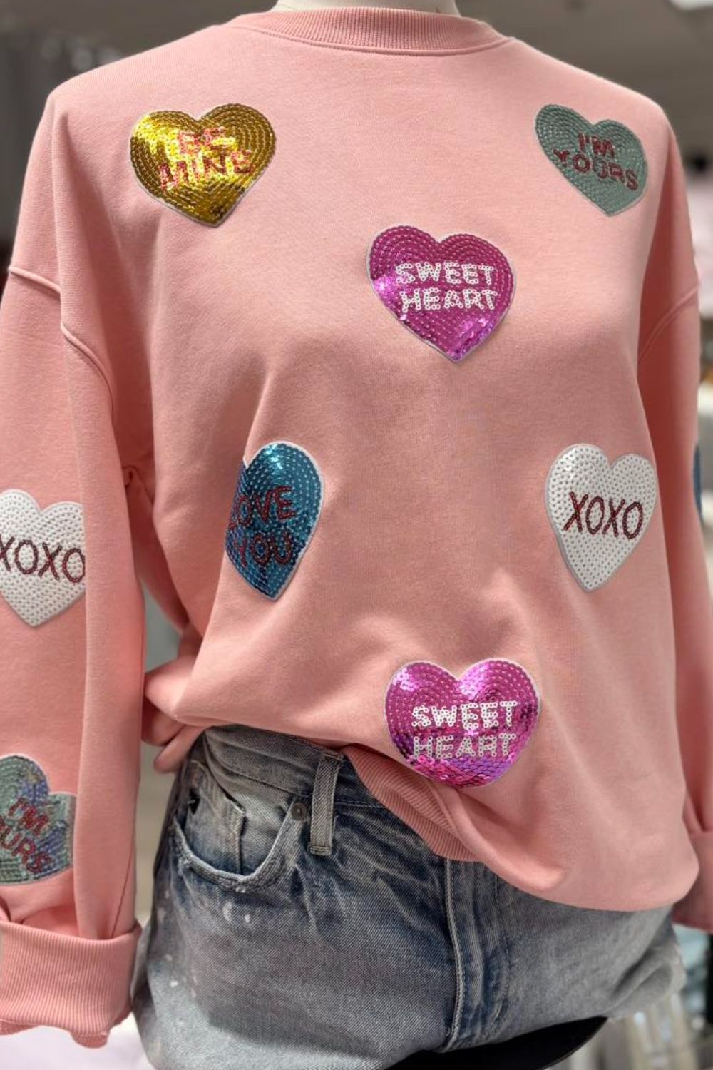 Valentineās Day Sequin Heart Round Neck Long Sleeve Sweatshirt