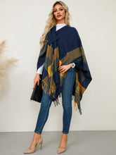 Load image into Gallery viewer, Fringe Contrast Plaid Poncho