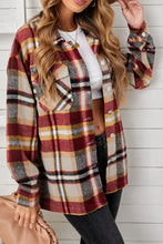 Load image into Gallery viewer, Plaid Pocketed Button Down Shacket