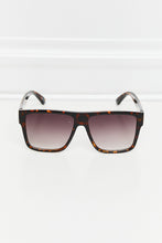 Load image into Gallery viewer, Traci K Collection Tortoiseshell Square Full Rim Sunglasses
