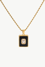 Load image into Gallery viewer, Square Pendant Twisted Chain Necklace