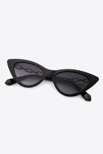 Load image into Gallery viewer, Traci K Collection Chain Detail Cat-Eye Sunglasses