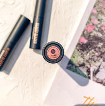 Load image into Gallery viewer, Traci K Beauty Glazed Solid Perfume Portable Lipstick Shape Solid Perfume Long-lasting Balm Body Fragrance Skin Care Essential Oil TSLM1