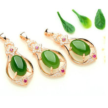 Load image into Gallery viewer, Natural Emerald Pendant Necklace 925 Sterling Silver Gemstones Choker Statement Necklace Engagement Wedding Necklace For Women