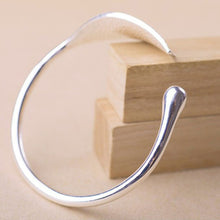 Load image into Gallery viewer, Stylish Wild Bracelet Fashion Trendy Elegant Leaves Jewelry Women Charm Bangle High Quality Luxury Bracelet Gifts