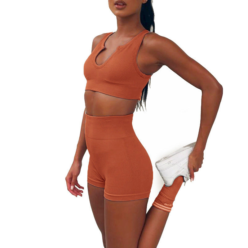 Spot new seamless knitting Sexy Sports short sleeve shorts Yoga suit fitness suit