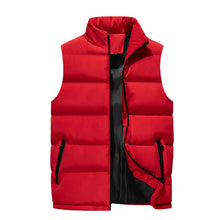 Load image into Gallery viewer, Men's zipped pocket puff vest