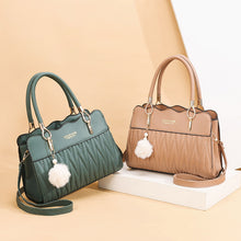 Load image into Gallery viewer, ladies large capacity shoulder bag middle-aged Messenger lubricant handbags supply wholesale