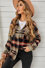 Load image into Gallery viewer, Plaid Pocketed Button Down Shacket