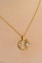 Load image into Gallery viewer, Copper 14K Gold Pleated Moon & Star Shape Pendant Necklace