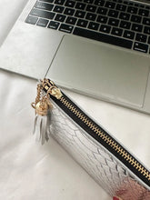 Load image into Gallery viewer, 7265819a-db91-436e-a873-c8a5eccfb234-Max
