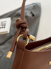 Load image into Gallery viewer, 809f00cc-477d-492f-a166-c0fce2db8551-Max-Origin
