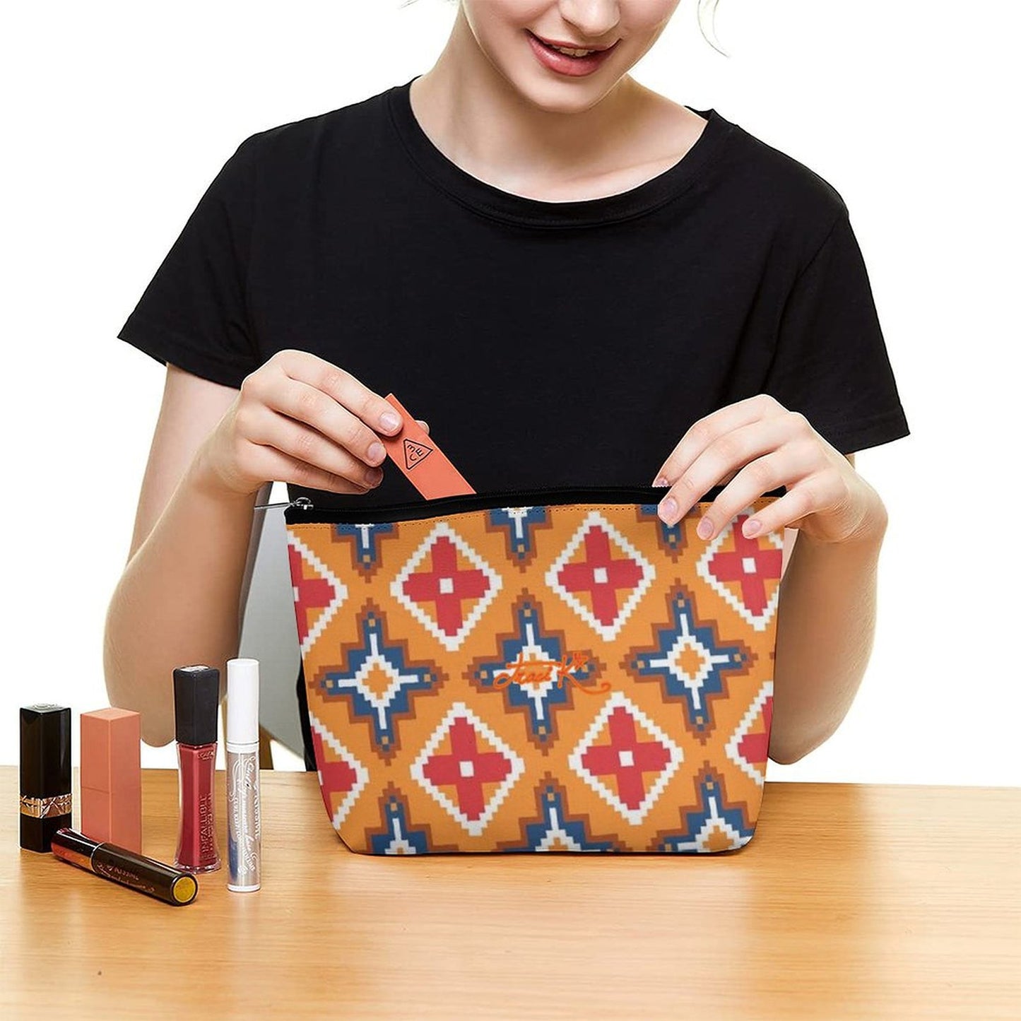 Traci K Designer Western Motif Portable Portable Cosmetic Bag