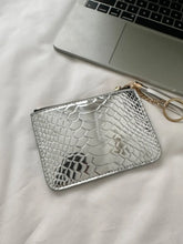 Load image into Gallery viewer, be1407f3-f254-4bd1-8cf8-238b4ec763c1-Max
