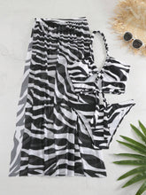 Load image into Gallery viewer, Printed Halter Neck Three-Piece Swim Set
