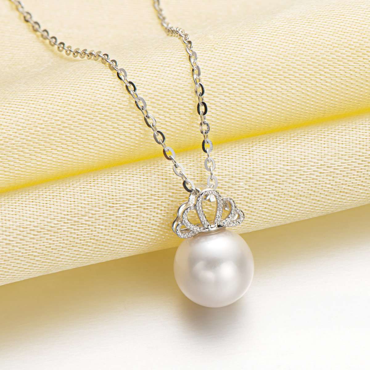 👑Ashes to Beauty Luxury Princess Crown Genuine Freshwater Pearl Pendant Necklace