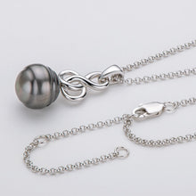 Load image into Gallery viewer, Cultured Tahitian Black Baroque Pearl Pendant Necklace
