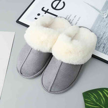 Load image into Gallery viewer, Faux Suede Center Seam Slippers
