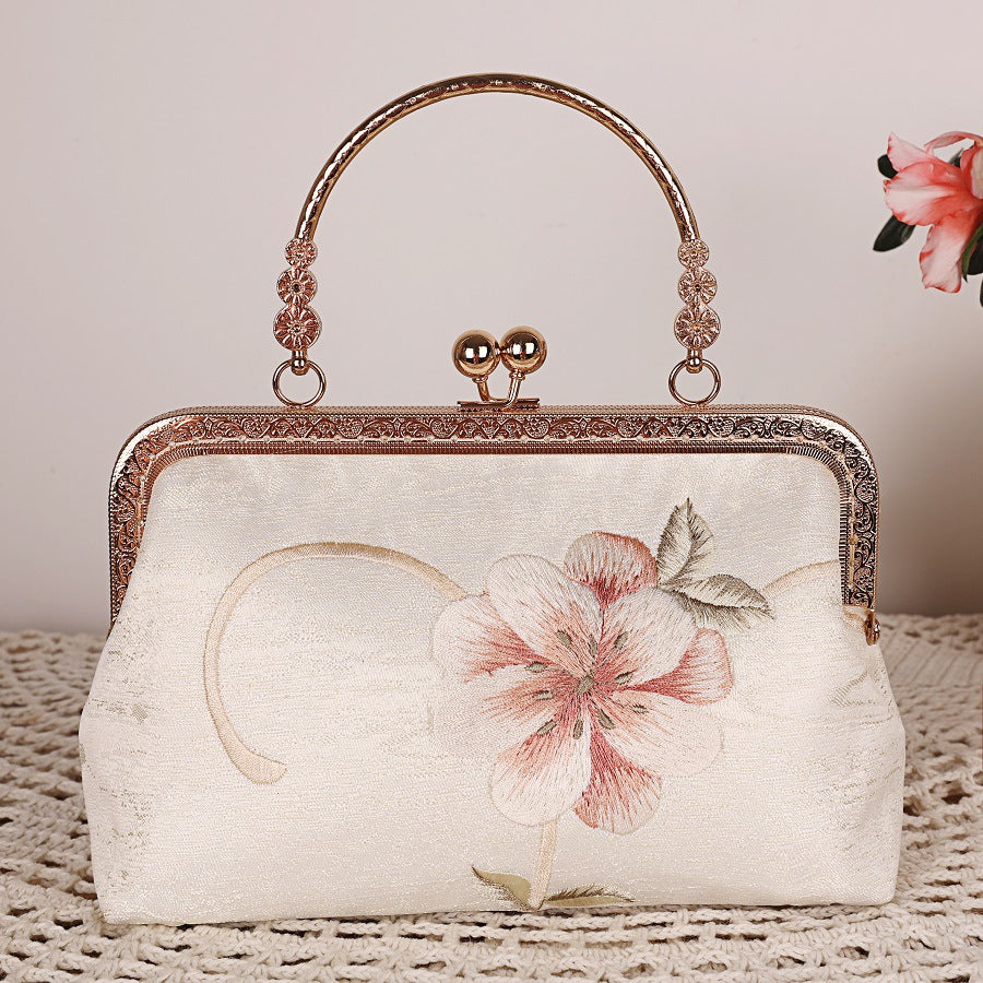 Hand-embroidered embroidery KissLock harmonic mouth gold bag small fresh  style evening bag