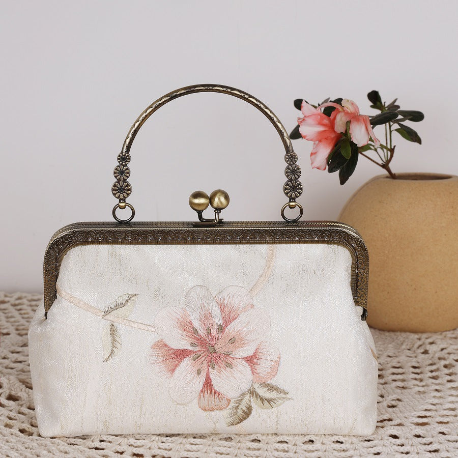 Hand-embroidered embroidery KissLock harmonic mouth gold bag small fresh  style evening bag