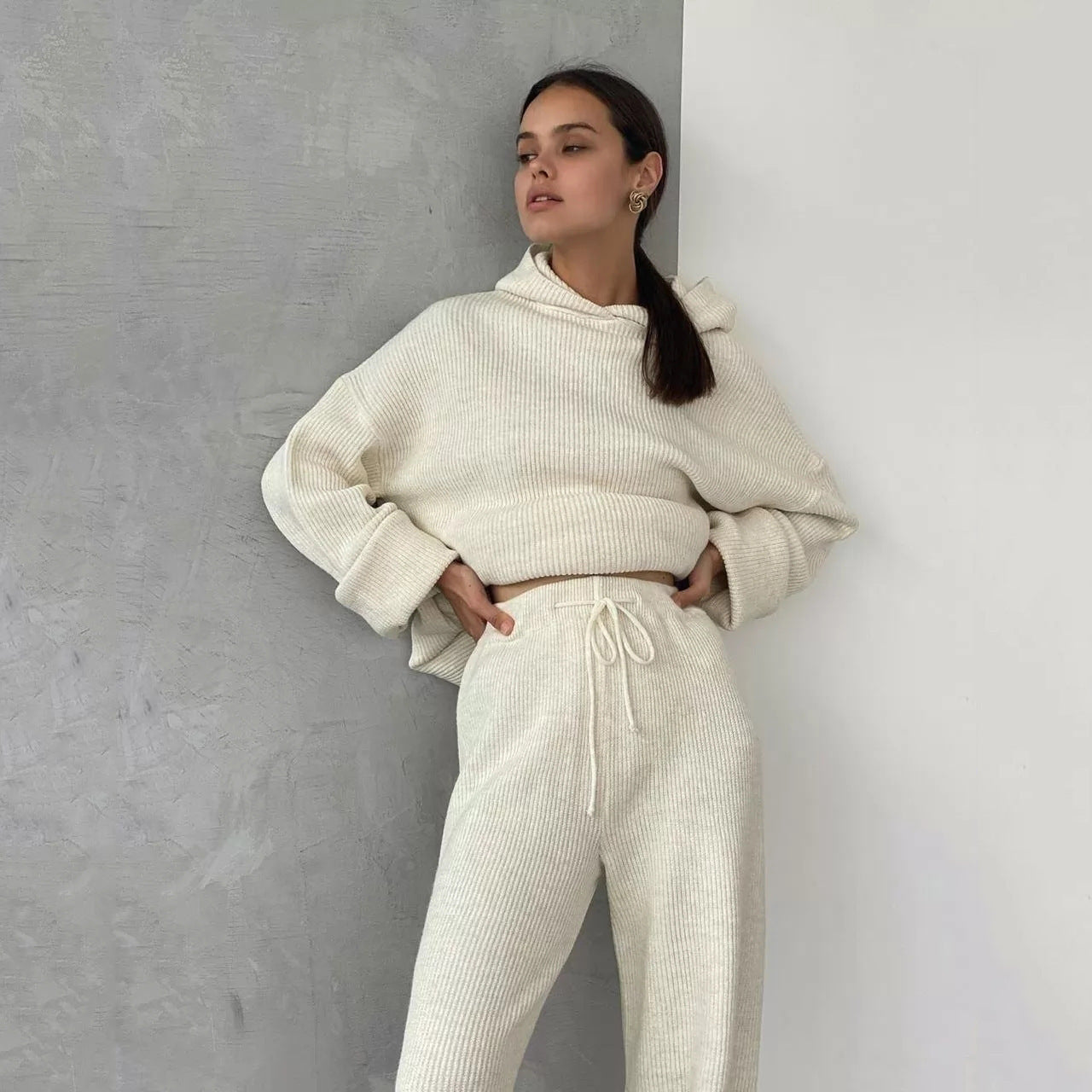 Autumn and Winter Women  Clothing New Fashion Sports Sweater Suit Two-Piece Set