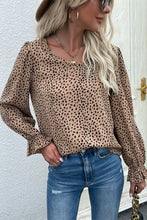 Load image into Gallery viewer, Leopard Flared Sleeve Round Neck Blouse
