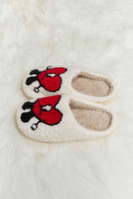 Load image into Gallery viewer, Melody Love Heart Print Plush Slippers
