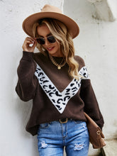 Load image into Gallery viewer, Leopard Round Neck Sweater
