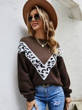 Load image into Gallery viewer, Leopard Round Neck Sweater
