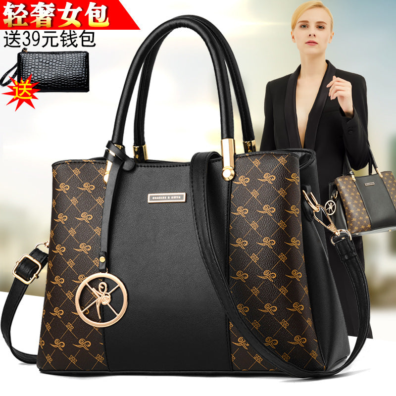 Bag female  new fashion handbag ladies shoulder Messenger bag big bag tide 11a11
