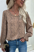 Load image into Gallery viewer, Leopard Flared Sleeve Round Neck Blouse
