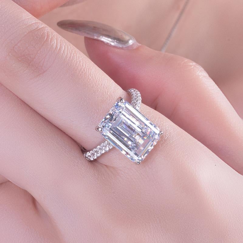 6 Carats Emerald Cut Sterling Silver Simulated Diamond Wedding Engagement Ring