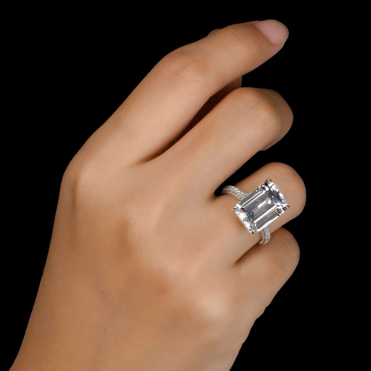 6 Carats Emerald Cut Sterling Silver Simulated Diamond Wedding Engagement Ring
