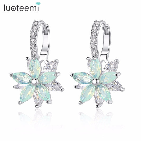 Lovely Clear Stone Flower Shape Convenient Simple Stud Earrings🌻 UKraine support with purchase of this product
