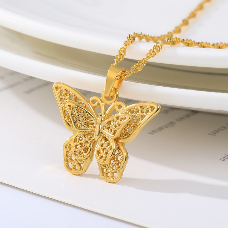 Butterfly Necklace for Women Stainless Steel Butterflies Pendant Necklace Gold Silver Color Charms Choker Boho Aesthetic Jewelry