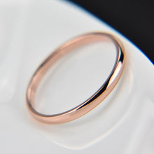 Load image into Gallery viewer, Titanium Steel Rose Gold Anti-allergy Smooth Simple Wedding Couples Rings Bijouterie for Man or Woman Gift Women Wedding Rings
