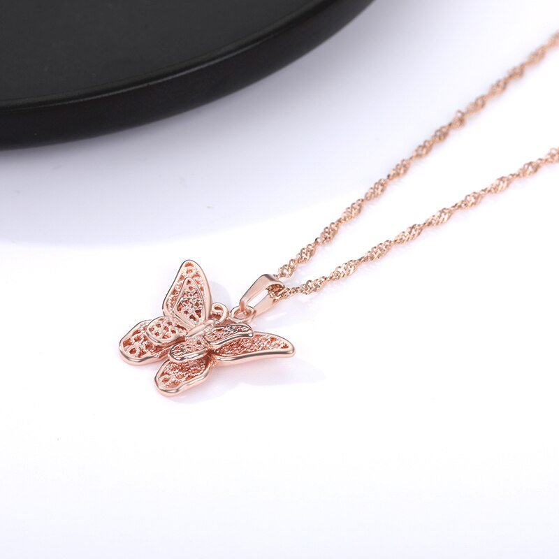 Butterfly Necklace for Women Stainless Steel Butterflies Pendant Necklace Gold Silver Color Charms Choker Boho Aesthetic Jewelry