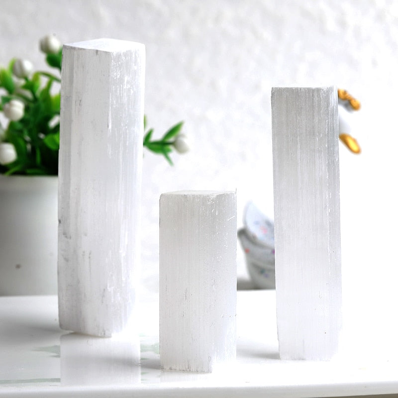 20g Natural White Selenite Rough Sticks Minerals Specimen Point Healing Crystal Wand Irregular Shape Making Stone Home Decor 1PC
