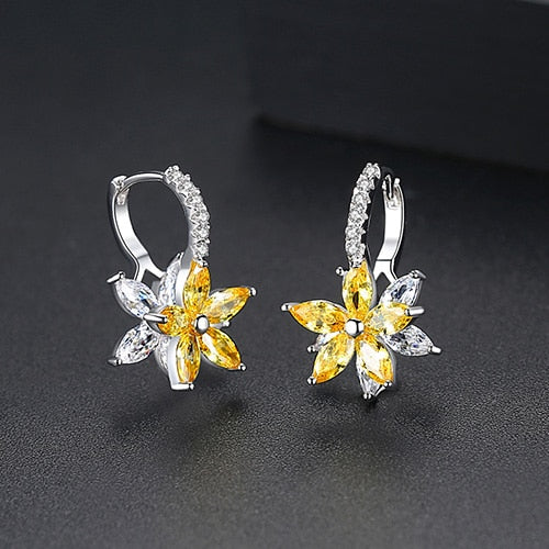 Lovely Clear Stone Flower Shape Convenient Simple Stud Earrings🌻 UKraine support with purchase of this product