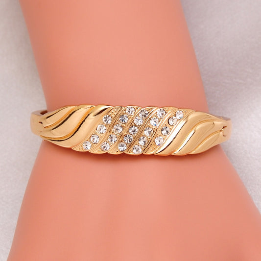 Trendy Gold Color Statement Bangles for Women Fashion CZ Crystal Bangles  Wedding Vintage Cuff Bracelet Jewelry Christmas Gift