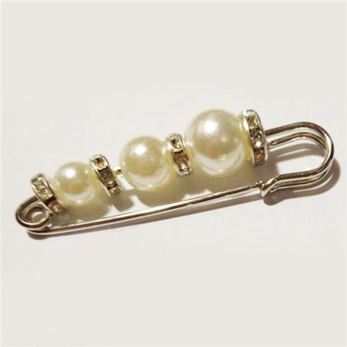 CHANEL Inspired Designer Fashion Women Large Brooches Pearls Rhinestones Crystal  Pin Jewelry