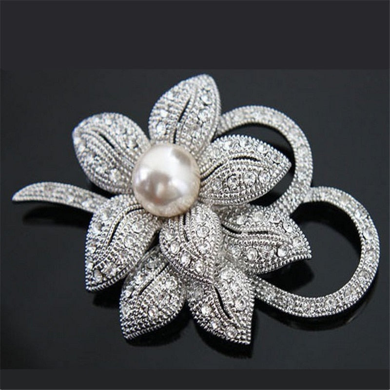 CHANEL Inspired Designer Fashion Women Large Brooches Pearls Rhinestones Crystal  Pin Jewelry