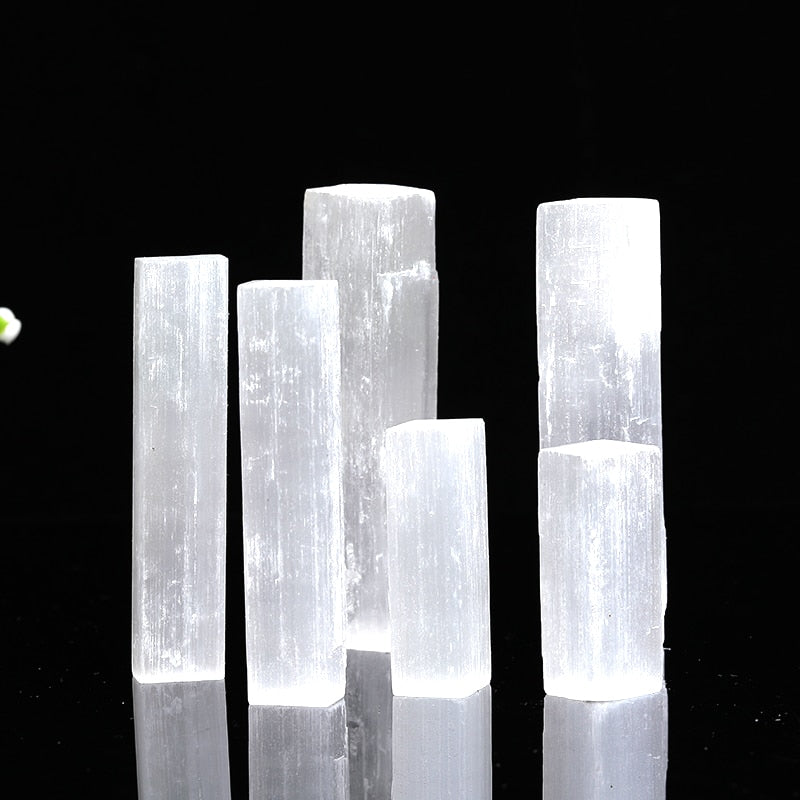 20g Natural White Selenite Rough Sticks Minerals Specimen Point Healing Crystal Wand Irregular Shape Making Stone Home Decor 1PC