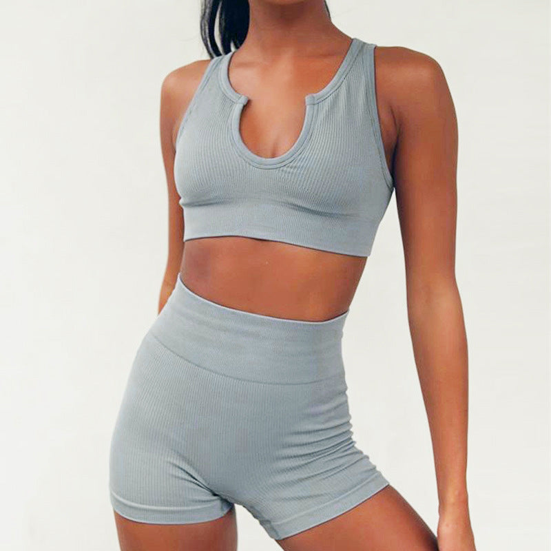 Spot new  seamless knitting Sexy Sports short sleeve shorts Yoga suit fitness suit