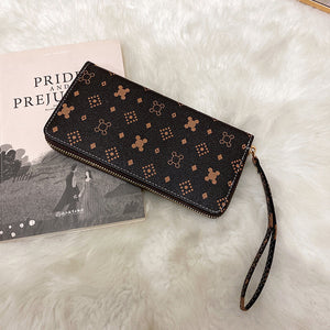 New fashion trend all-match high-end European and American long pattern wallet simple large-capacity ladies wallet