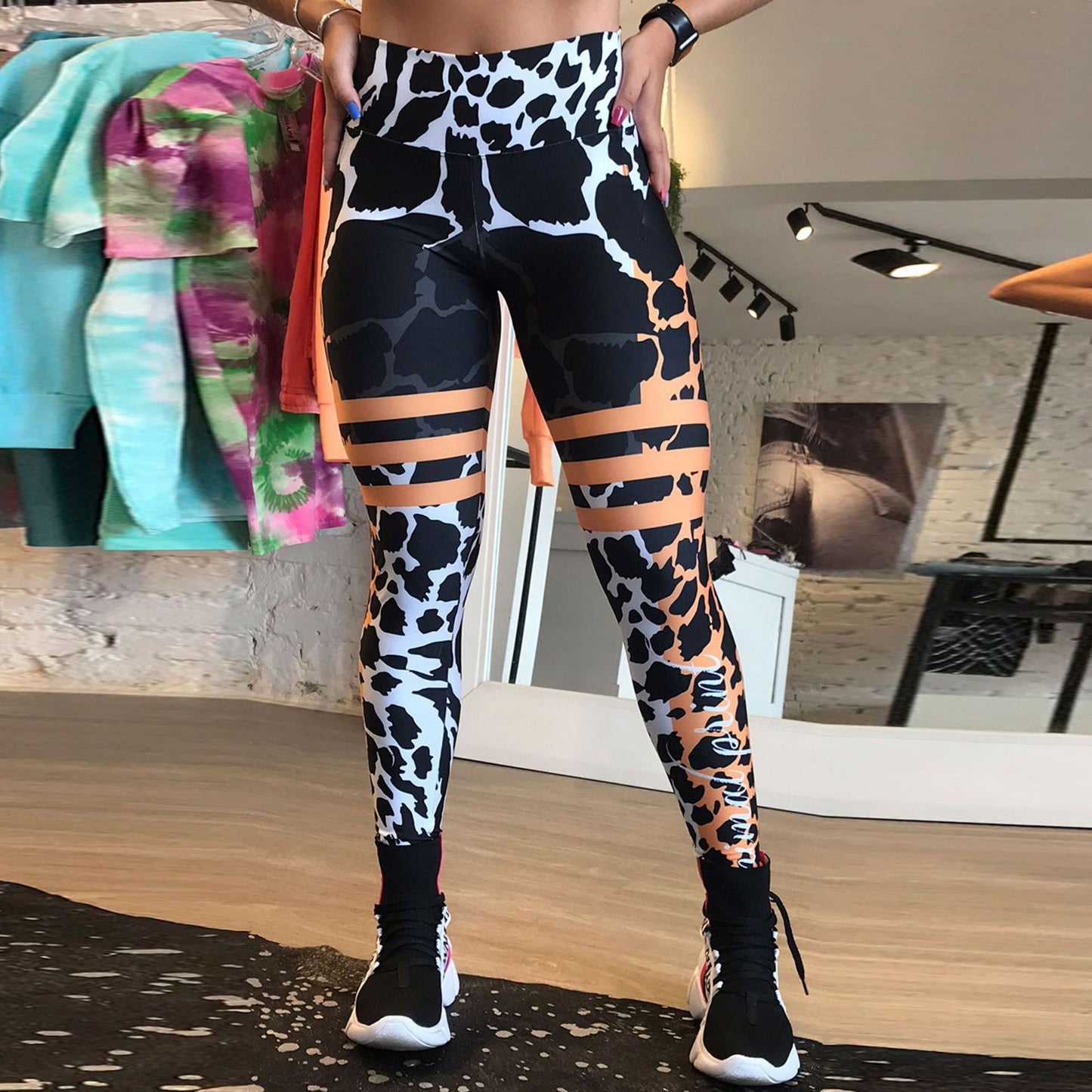 Fitstyle Yoga Clothes New Stretch Tight High Waist Hip Lifting Sport Fitness Pants Women Leopard Print Print Yoga Pants