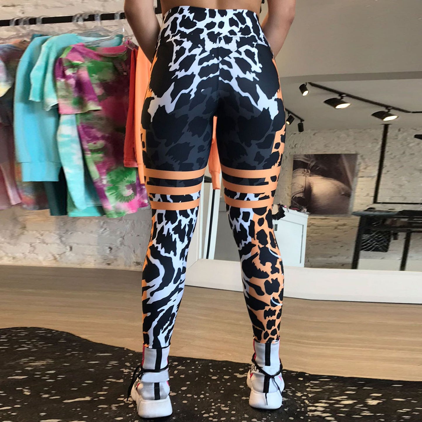 Fitstyle Yoga Clothes New Stretch Tight High Waist Hip Lifting Sport Fitness Pants Women Leopard Print Print Yoga Pants